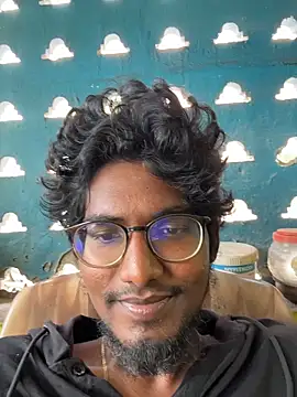 Snapshot of chennai_sexyboy chatting on 02-10-26, 05:50 chennai sexyboy online show from 02-10-26, 05:50