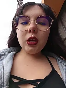 Yulska online show from 04-17-26, 08:55