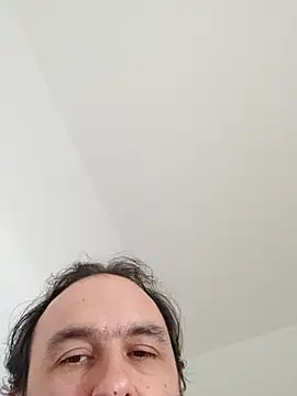 Snapshot of Luluberlu04 chatting on 02-20-26, 01:02 Luluberlu04 online show from 02-20-26, 01:02