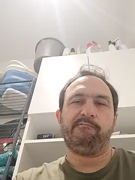 Luluberlu04 online show from 04-09-26, 05:20