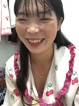 Snapshot of cuty_lusy chatting on 06-21-26, 02:28 cuty lusy online show from 06-21-26, 02:28