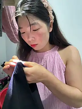 Snapshot of cuty_lusy chatting on 07-16-26, 01:19 cuty lusy online show from 07-16-26, 01:19