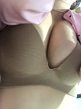 cuty lusy online show from 04-06-26, 02:07