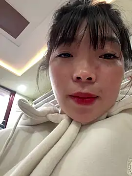 cuty lusy online show from 03-12-26, 05:13