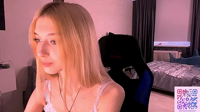 Snapshot of TaliCaan chatting on 02-27-26, 12:16 TaliCaan online show from 02-27-26, 12:16