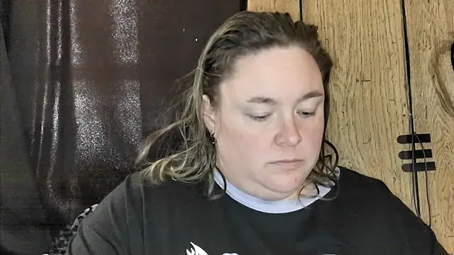 ladylynn13 online show from 03-22-26, 05:58