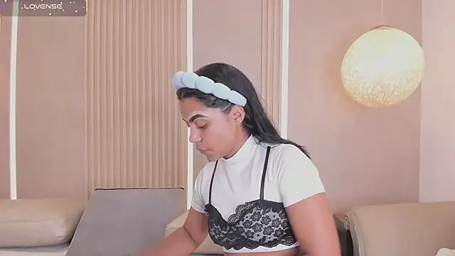 eva lain online show from 04-14-26, 11:59