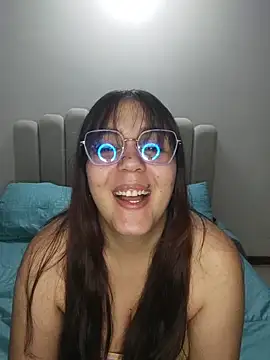 its lauu  online show from 03-03-26, 03:46