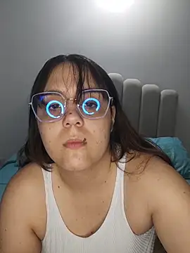 its lauu  online show from 03-02-26, 03:07