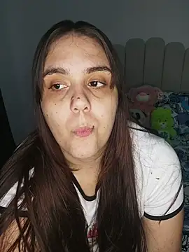 its lauu  online show from 04-13-26, 05:44