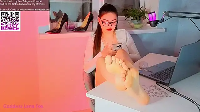 GoddessLanaFox online show from 03-04-26, 07:10