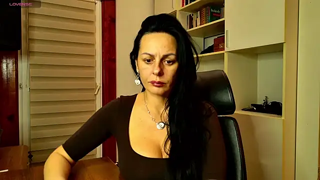 MiriamDelyn online show from 03-03-26, 08:27