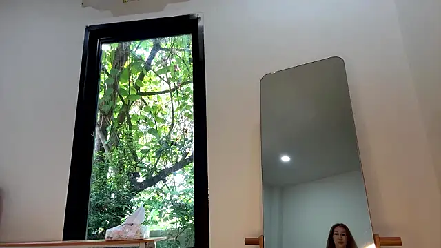 Alicecutepie online show from 03-21-26, 06:36