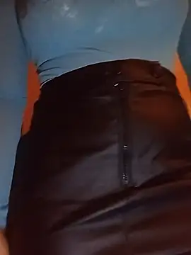 Snapshot of Lindagirlcum chatting on 02-16-26, 01:10 Lindagirlcum online show from 02-16-26, 01:10