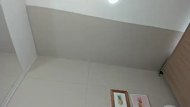 luna bradley  online show from 03-23-26, 01:11