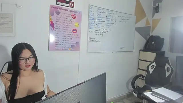 luna bradley  online show from 03-13-26, 01:27