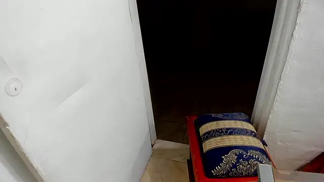 Kimmy london19 online show from 02-12-26, 01:49