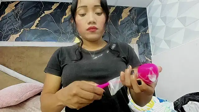 Kimmy london19 online show from 03-03-26, 08:16