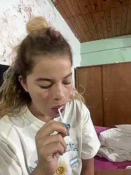 AriBeautiful online show from 03-02-26, 08:32