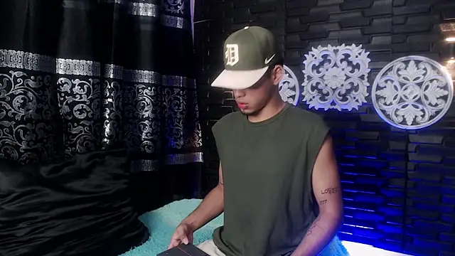 Snapshot of Gael_zambrano chatting on 02-10-26, 05:56 Gael zambrano online show from 02-10-26, 05:56