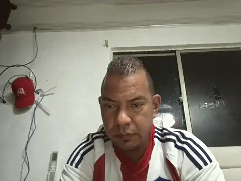 Quillero18 online show from 02-08-26, 01:25