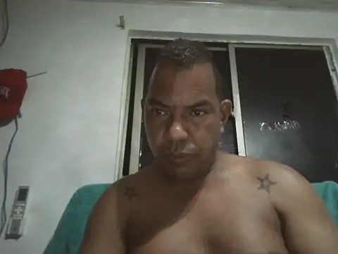Quillero18 online show from 06-01-26, 03:51