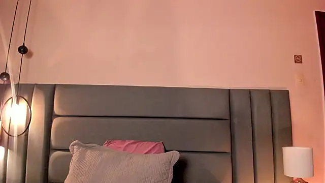 AndraCyruss online show from 03-05-26, 12:29