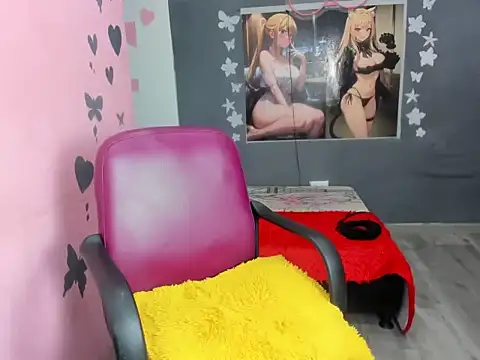 Luna white1 online show from 03-08-26, 02:04