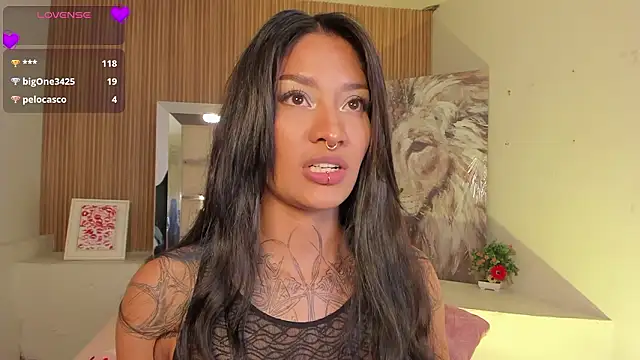 Snapshot of NicoleMonet1 chatting on 03-04-26, 09:22 NicoleMonet1 online show from 03-04-26, 09:22