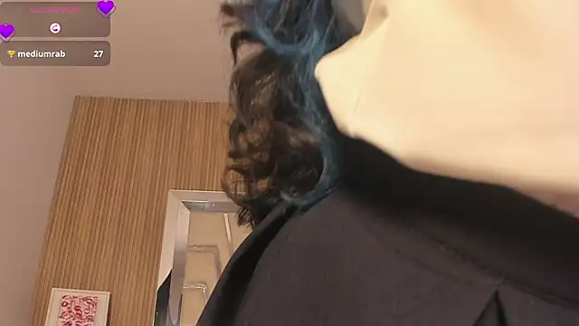 Snapshot of NicoleMonet1 chatting on 02-21-26, 09:50 NicoleMonet1 online show from 02-21-26, 09:50