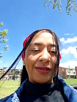 Zafira glow online show from 02-25-26, 03:34