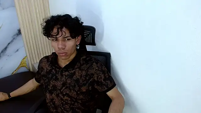 DaviidBuckx  online show from 03-24-26, 02:33