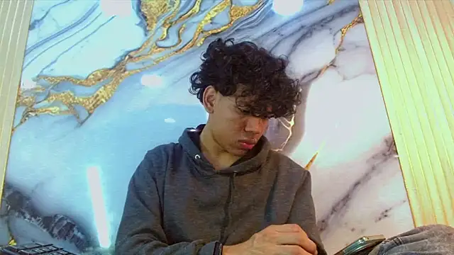 DaviidBuckx  online show from 03-09-26, 02:04