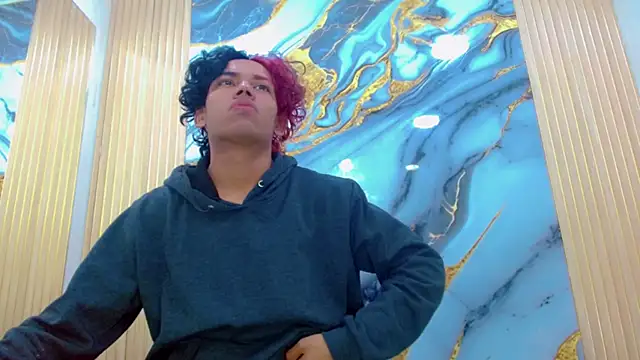 DaviidBuckx  online show from 04-08-26, 02:35