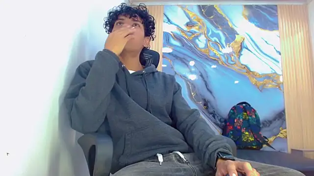 Snapshot of DaviidBuckx_ chatting on 02-22-26, 02:03 DaviidBuckx online show from 02-22-26, 02:03