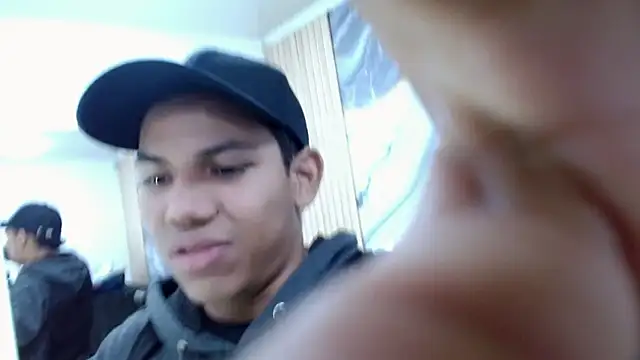 DaviidBuckx  online show from 05-13-26, 02:18