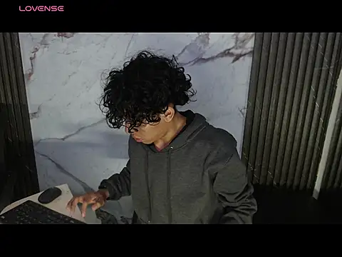 Snapshot of DaviidBuckx_ chatting on 02-22-26, 02:08 DaviidBuckx online show from 02-22-26, 02:08