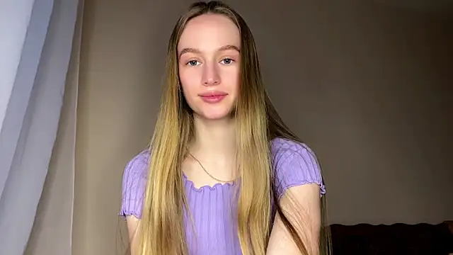 Snapshot of Viktoria_Vibes chatting on 02-22-26, 03:24 Viktoria Vibes online show from 02-22-26, 03:24