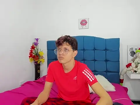  GoldenGirls  online show from 02-08-26, 01:20