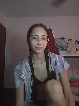 Snapshot of isaaabelaaa chatting on 02-25-26, 12:27 isaaabelaaa online show from 02-25-26, 12:27