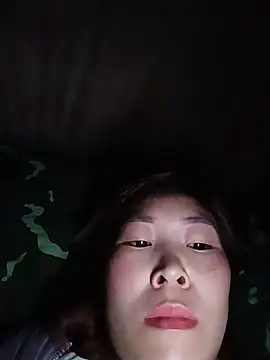 Yiyoongg online show from 06-16-26, 10:15