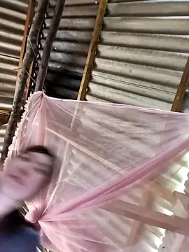 Yiyoongg online show from 03-25-26, 01:50