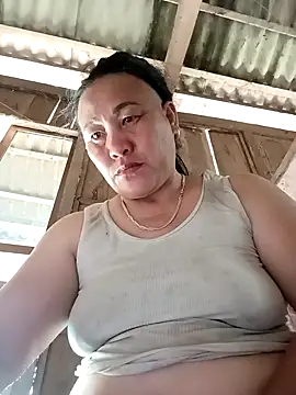 Snapshot of Lucky_baby7 chatting on 04-14-26, 09:03 Lucky baby7 online show from 04-14-26, 09:03