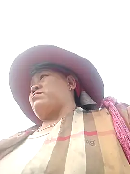 Snapshot of Lucky_baby7 chatting on 04-06-26, 01:12 Lucky baby7 online show from 04-06-26, 01:12