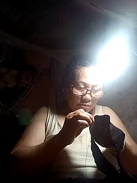 Snapshot of Lucky_baby7 chatting on 03-18-26, 08:28 Lucky baby7 online show from 03-18-26, 08:28