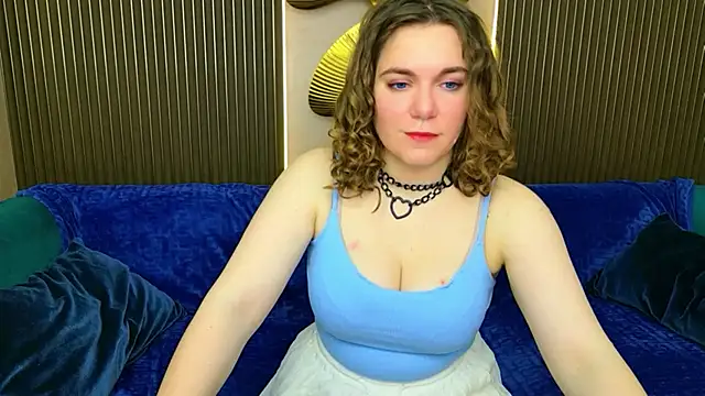 Teona Owenss online show from 03-06-26, 09:21