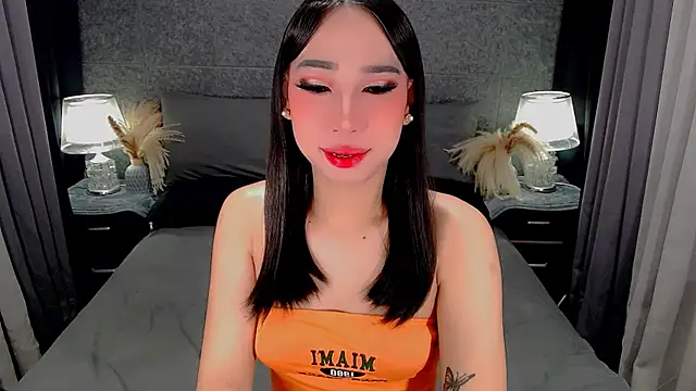 saphira fucks online show from 02-09-26, 06:28