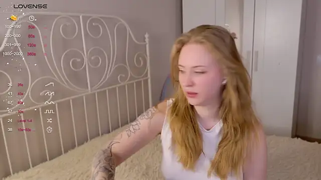 lilMelaniloveis online show from 03-04-26, 07:27