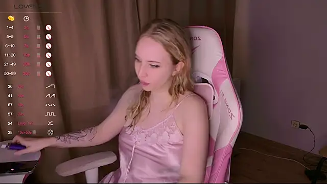 lilMelaniloveis online show from 05-31-26, 08:20