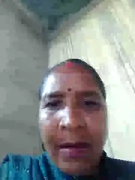 Snapshot of Loomaraj chatting on 02-20-26, 07:54 Loomaraj online show from 02-20-26, 07:54